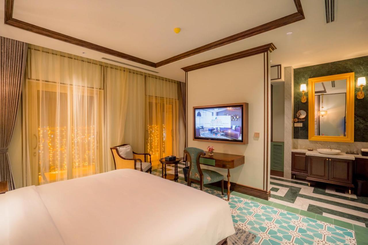 Regal Collection House Hotel Duong Canh Exterior photo