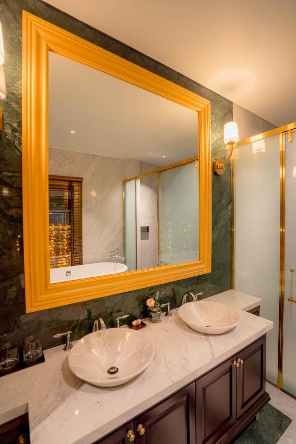 Regal Collection House Hotel Duong Canh Exterior photo
